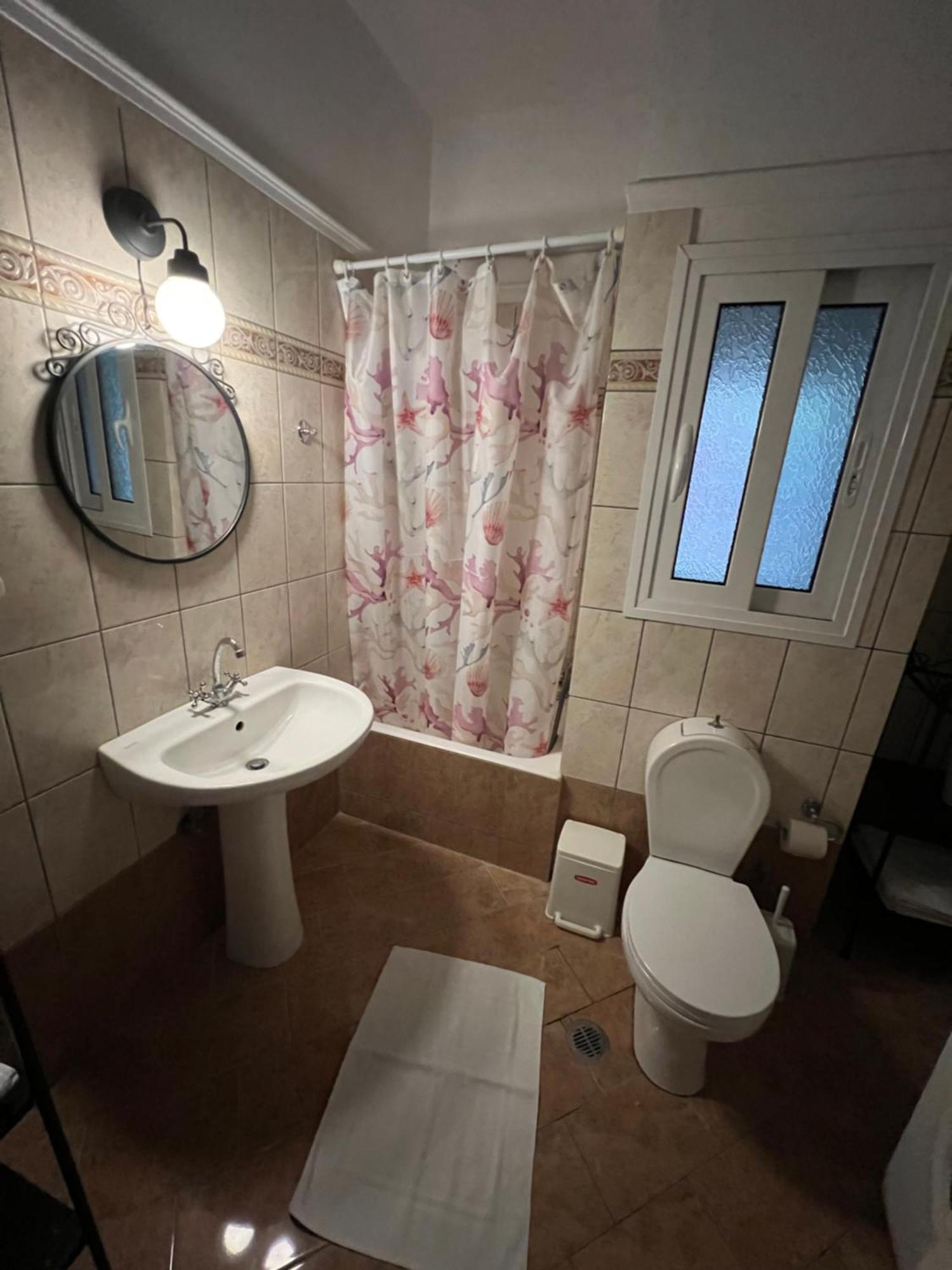 Niki Apartment 80 M2 In Gribovo Nafpaktos Ngoại thất bức ảnh