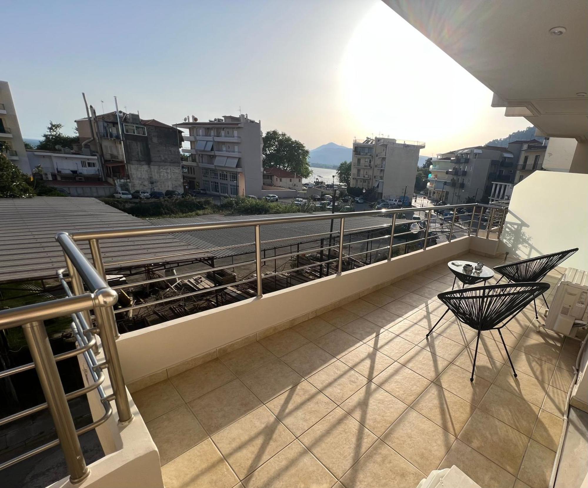 Niki Apartment 80 M2 In Gribovo Nafpaktos Ngoại thất bức ảnh